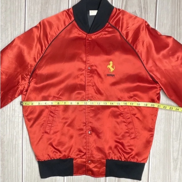California Size Medium Satin Bomber Style Jacket Red With Ferrari Logo - Picture 7 of 11